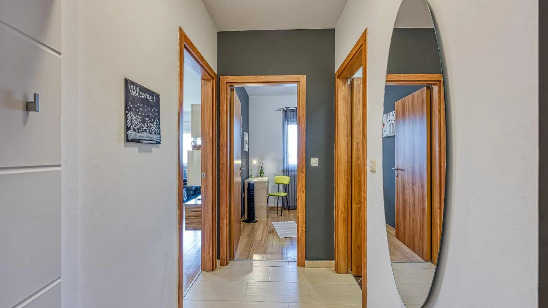 PUY Apartment Dea - Three Bedroom Apartment 0*, פולה קרואטיה